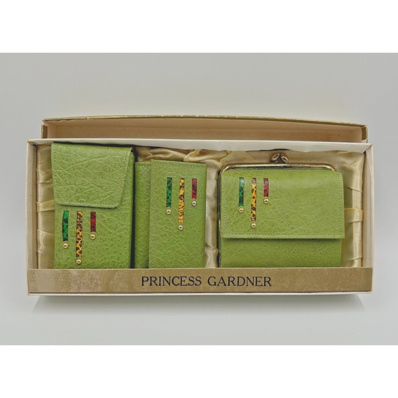 MCM Princess Gardner Cigarette, Wallet, Keyholder Set Leather Green w/ Box & Doc